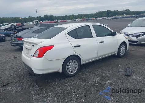 2016 Nissan Versa 1.6 S+ из США, поврежденный, VIN 3N1CN7AP3GL888200
